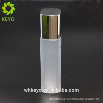 Boca ancha 150ml pluma forma e líquido botella maquillaje líquido tornillo fundación recipiente en botella